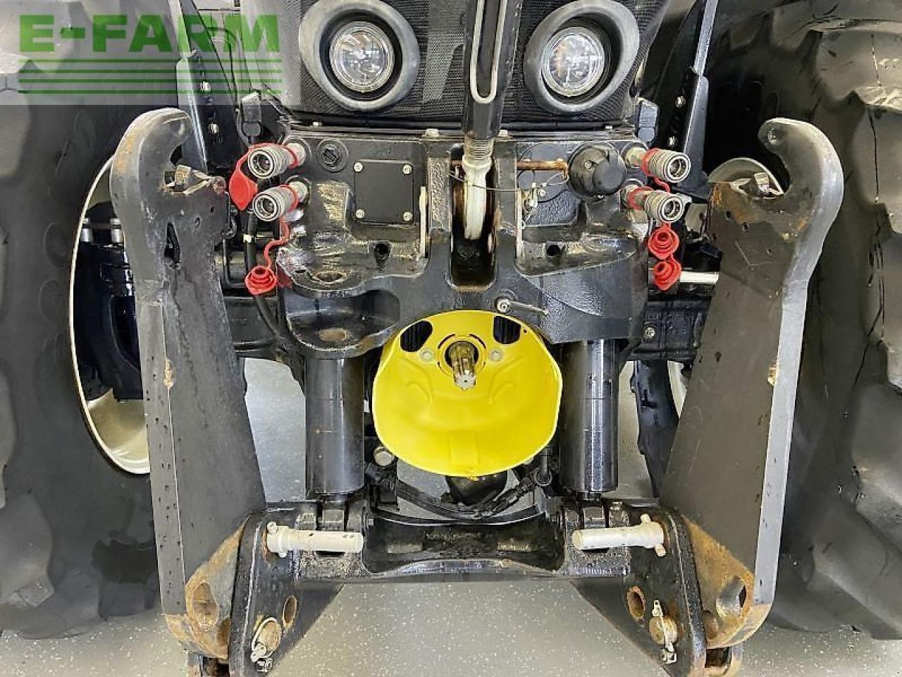 New Holland t7.275 - Traktor: obrázek 5 New Holland t7.275 - Traktor: obrázek 5