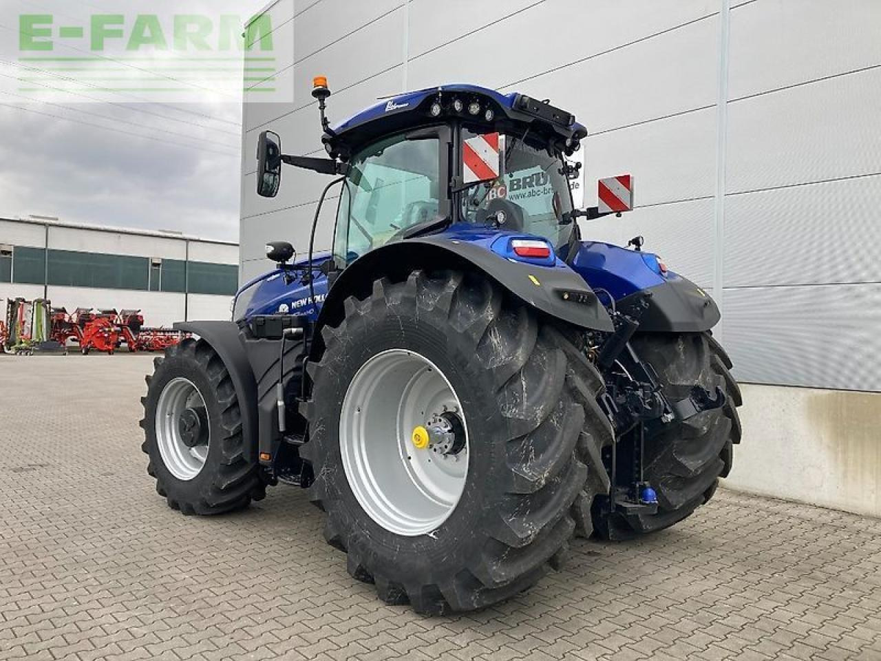 New Holland t7.315 hd autocommand new gen HD - Traktor: obrázek 2 New Holland t7.315 hd autocommand new gen HD - Traktor: obrázek 2