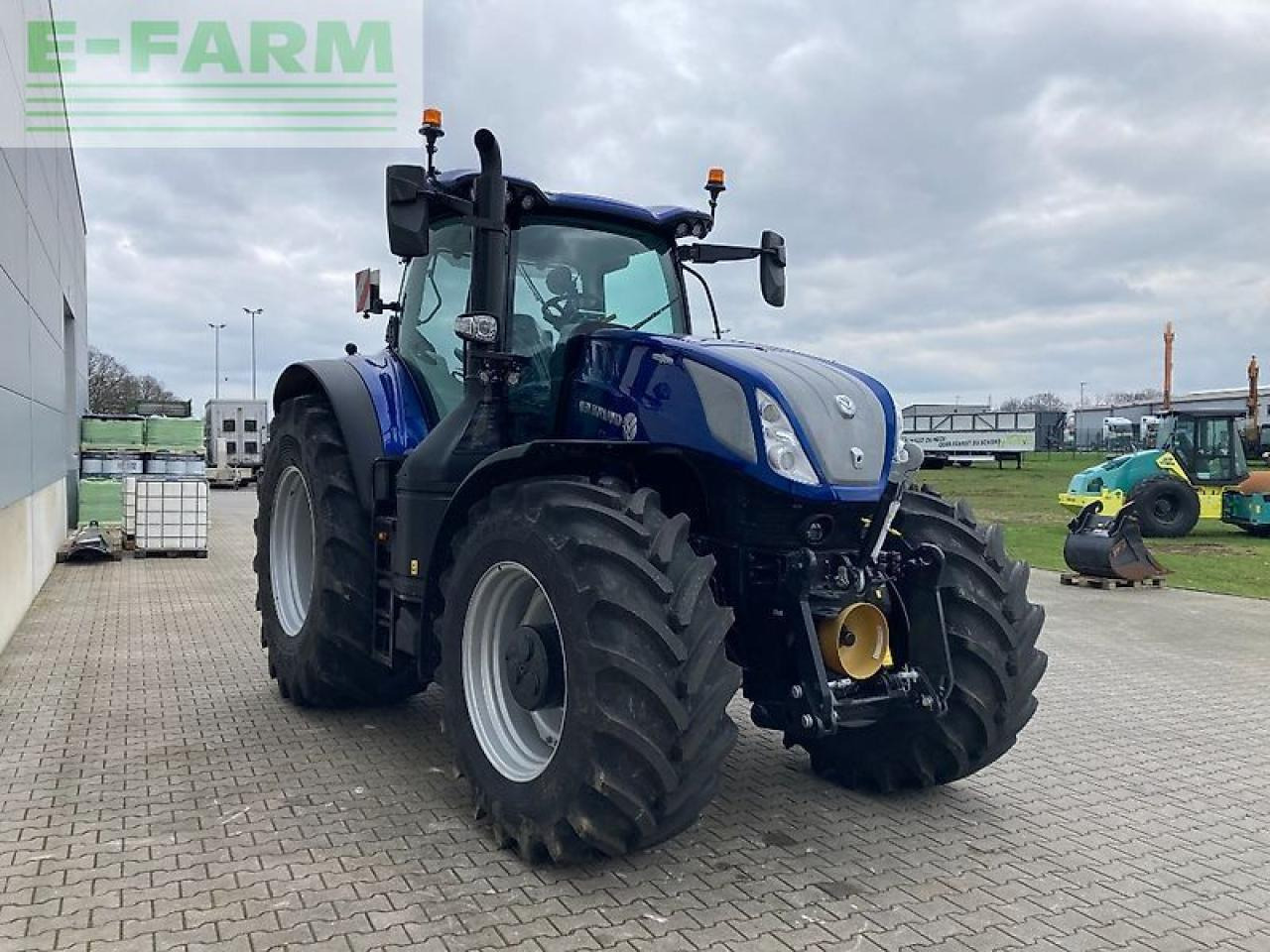New Holland t7.315 hd autocommand new gen HD - Traktor: obrázek 4 New Holland t7.315 hd autocommand new gen HD - Traktor: obrázek 4
