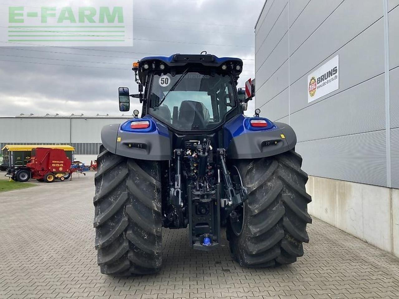 New Holland t7.315 hd autocommand new gen HD - Traktor: obrázek 3 New Holland t7.315 hd autocommand new gen HD - Traktor: obrázek 3