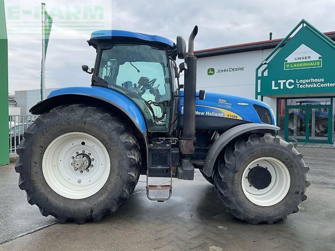 Traktor New Holland t7050: obrázek 7