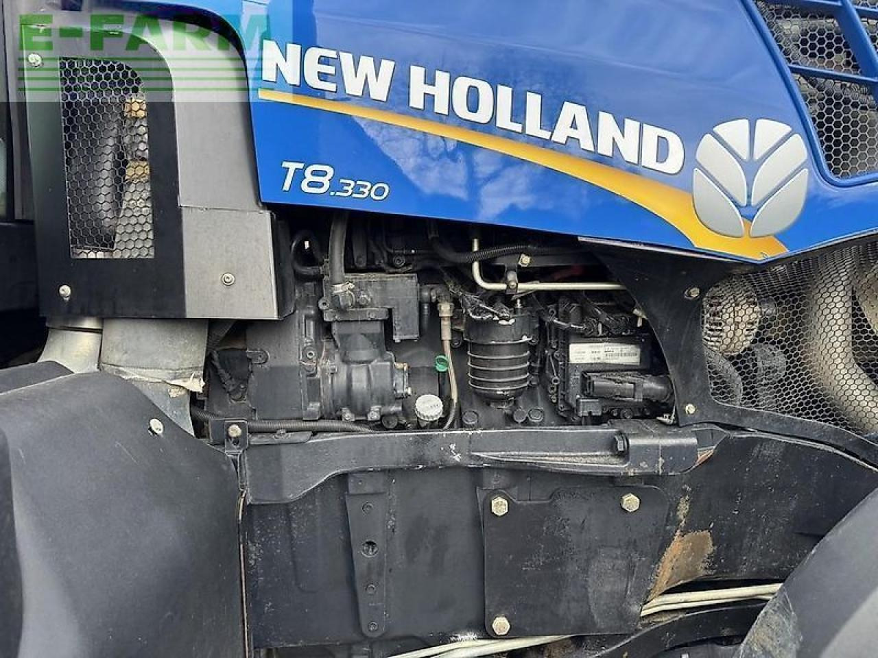 Traktor New Holland t8.330 ultra command: obrázek 22