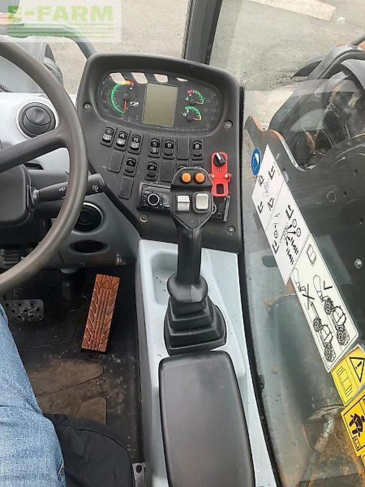 Teleskopický manipulátor New Holland th6.32s: obrázek 8