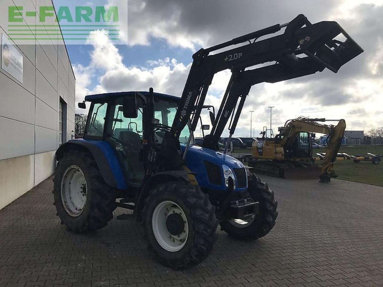 New Holland tl 90 a dt A - Traktor: obrázek 5 New Holland tl 90 a dt A - Traktor: obrázek 5
