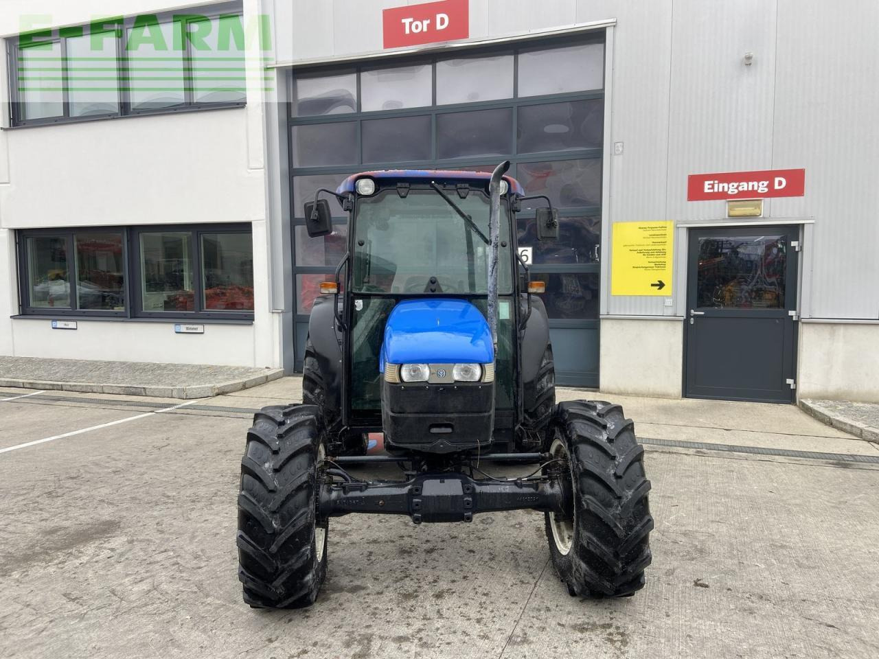 New Holland tn-s 75 a S - Traktor: obrázek 2 New Holland tn-s 75 a S - Traktor: obrázek 2