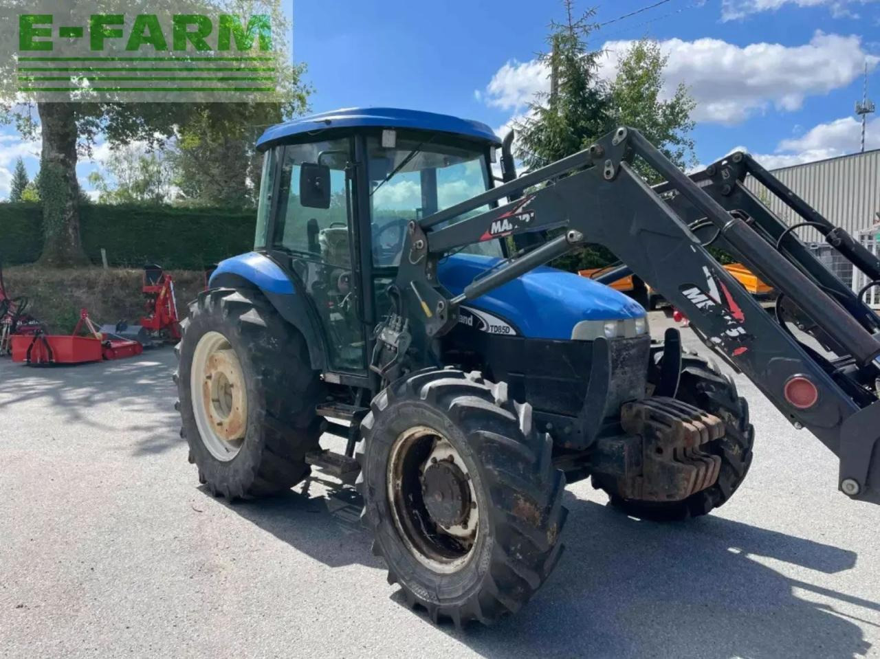 New Holland tracteur agricole td85d new holland D - Traktor: obrázek 5 New Holland tracteur agricole td85d new holland D - Traktor: obrázek 5