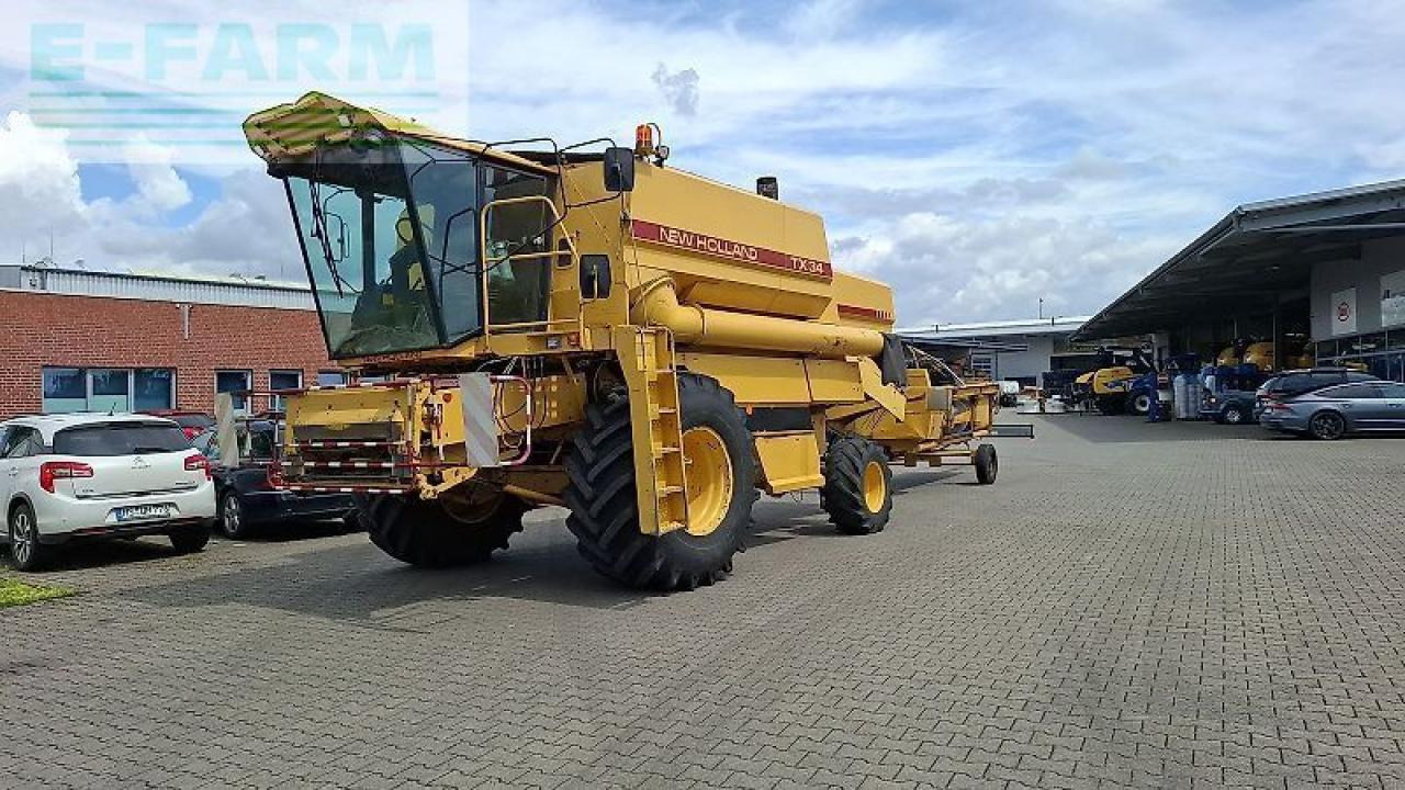 New Holland tx 34 / tx34 - Sklízecí mlátička: obrázek 2 New Holland tx 34 / tx34 - Sklízecí mlátička: obrázek 2