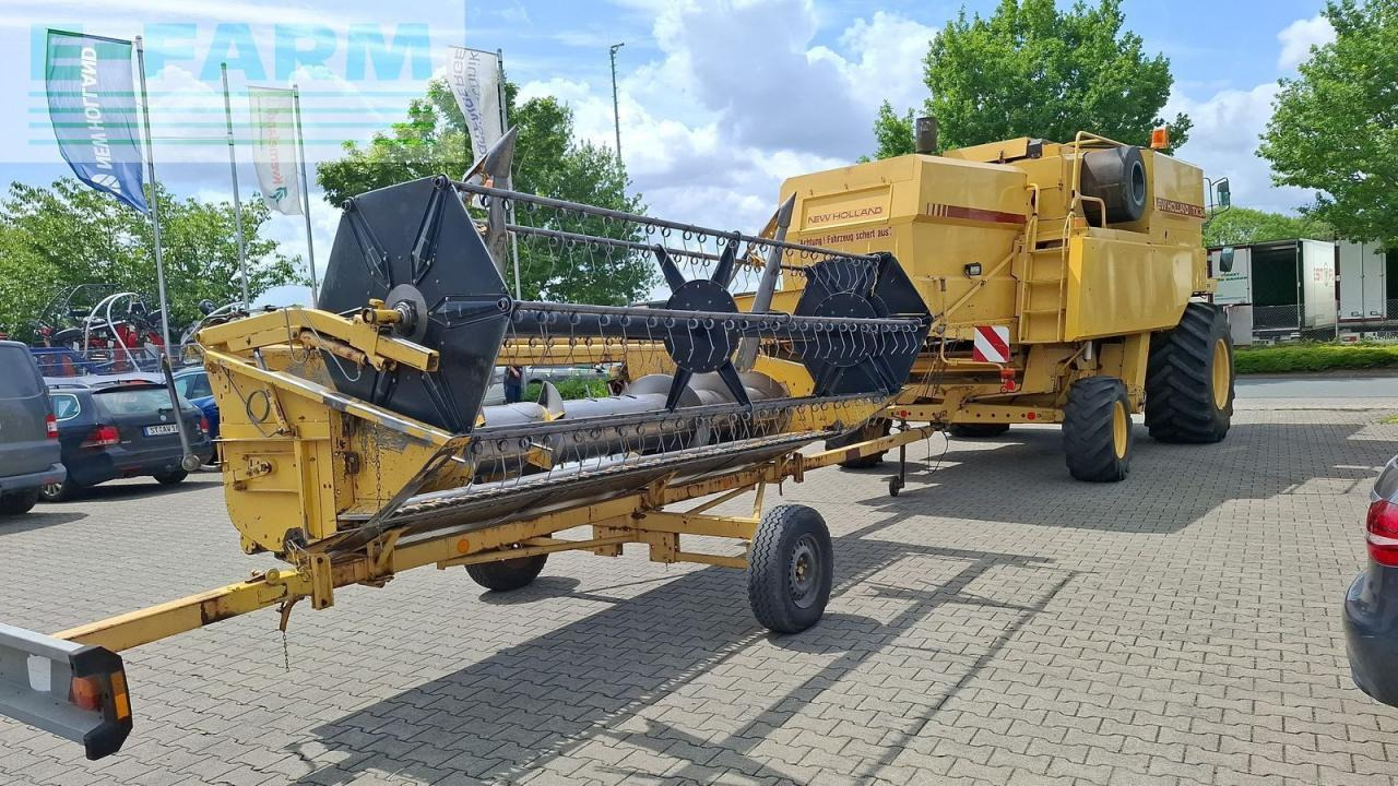New Holland tx 34 / tx34 - Sklízecí mlátička: obrázek 4 New Holland tx 34 / tx34 - Sklízecí mlátička: obrázek 4