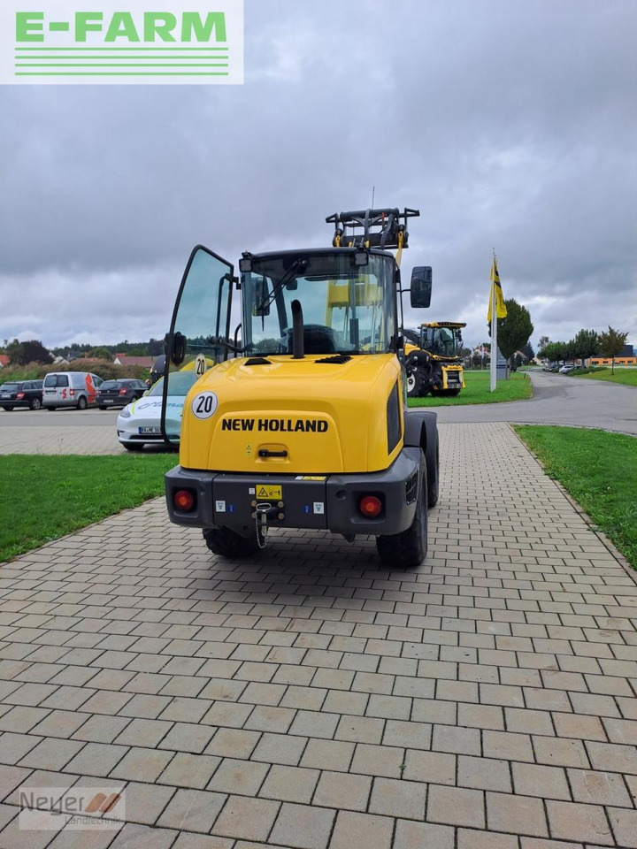 New Holland w 50 c - Mini rýpadlo: obrázek 4 New Holland w 50 c - Mini rýpadlo: obrázek 4
