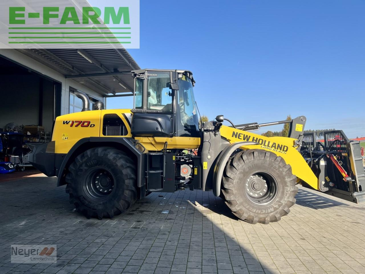 New Holland w170d - Mini rýpadlo: obrázek 1 New Holland w170d - Mini rýpadlo: obrázek 1