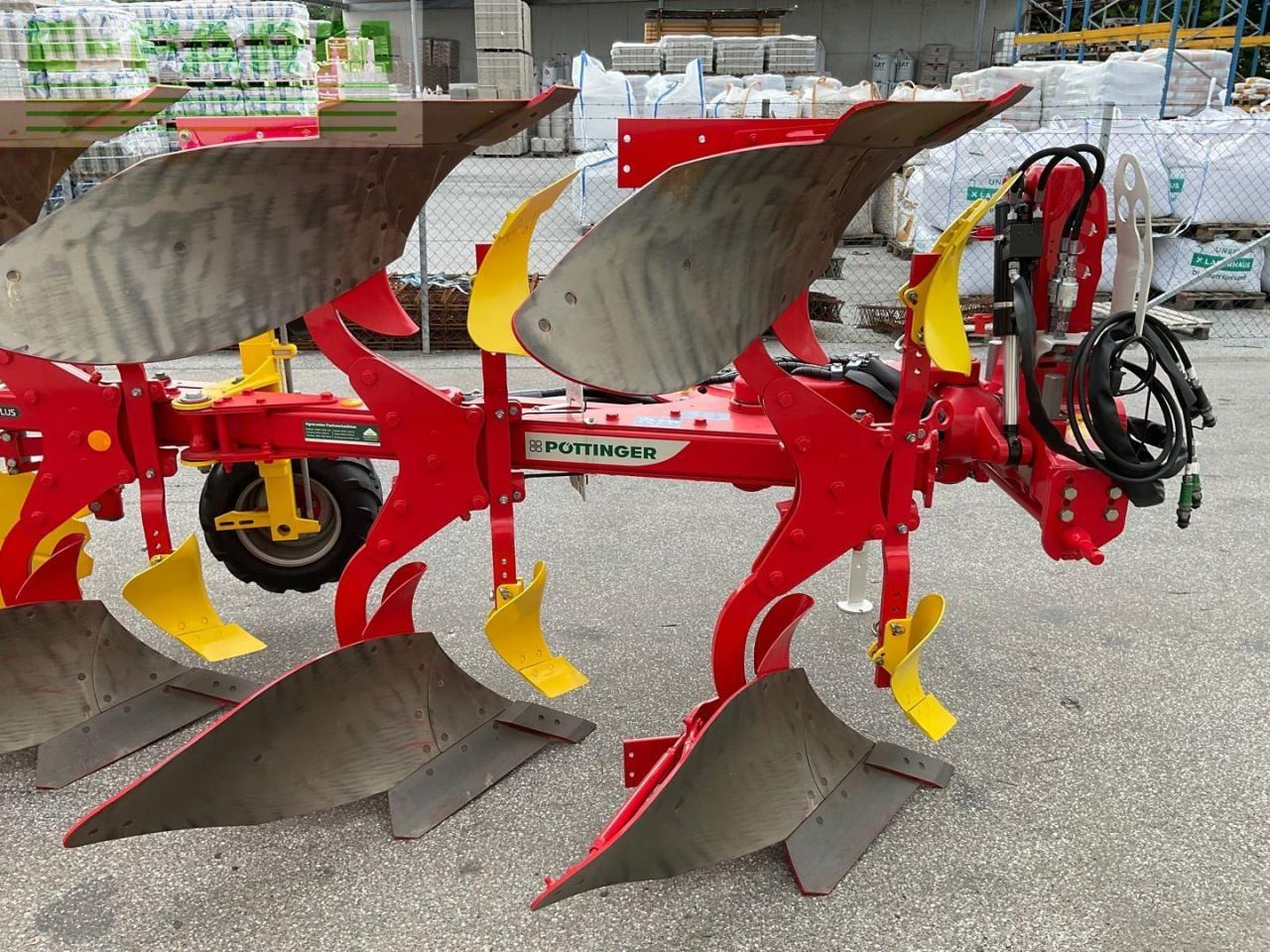 Pöttinger Servo 3000 P 4-sch. - Pluh: obrázek 4 Pöttinger Servo 3000 P 4-sch. - Pluh: obrázek 4