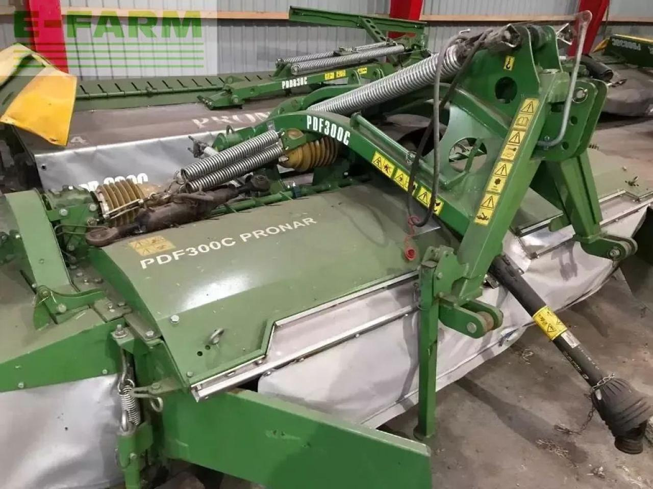 Pronar pd3000c-pdd830c - Žací stroj: obrázek 4 Pronar pd3000c-pdd830c - Žací stroj: obrázek 4