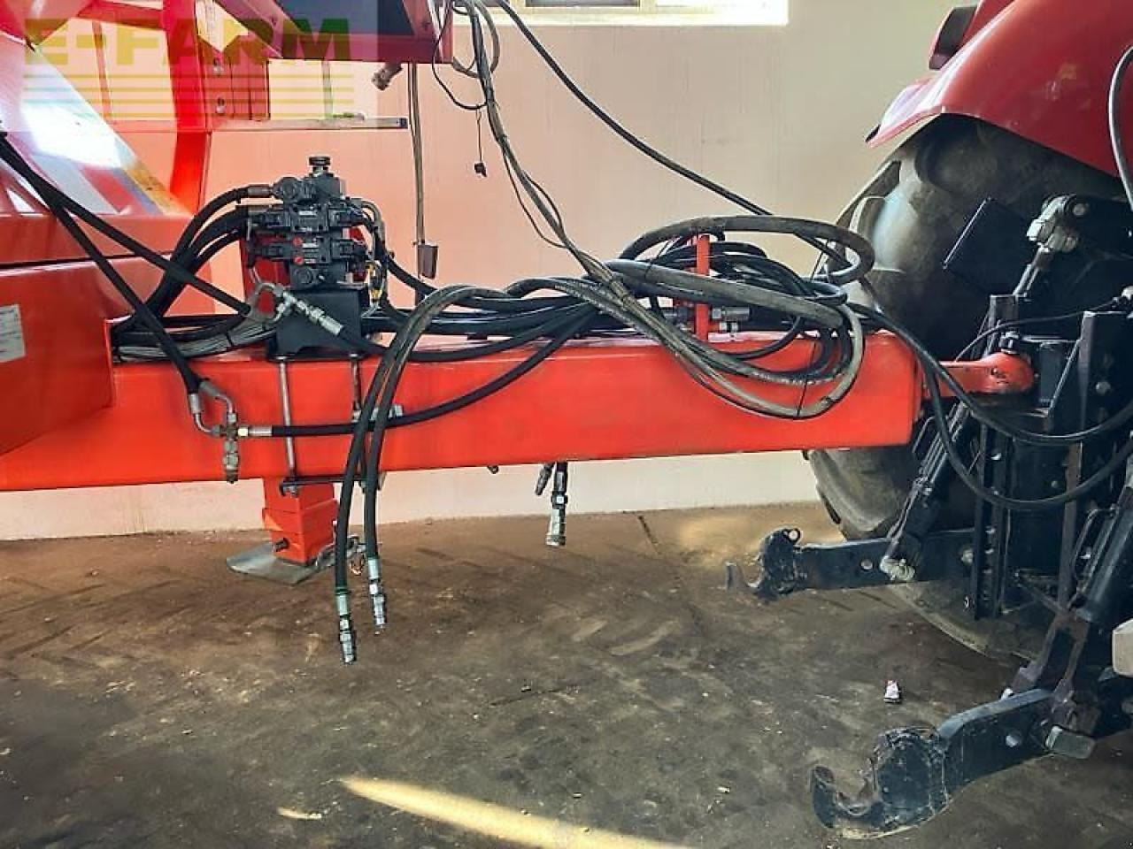 Rauch gebr. tws h7010 + axis ht 50.1 - Rozmetadlo hnoje: obrázek 5 Rauch gebr. tws h7010 + axis ht 50.1 - Rozmetadlo hnoje: obrázek 5