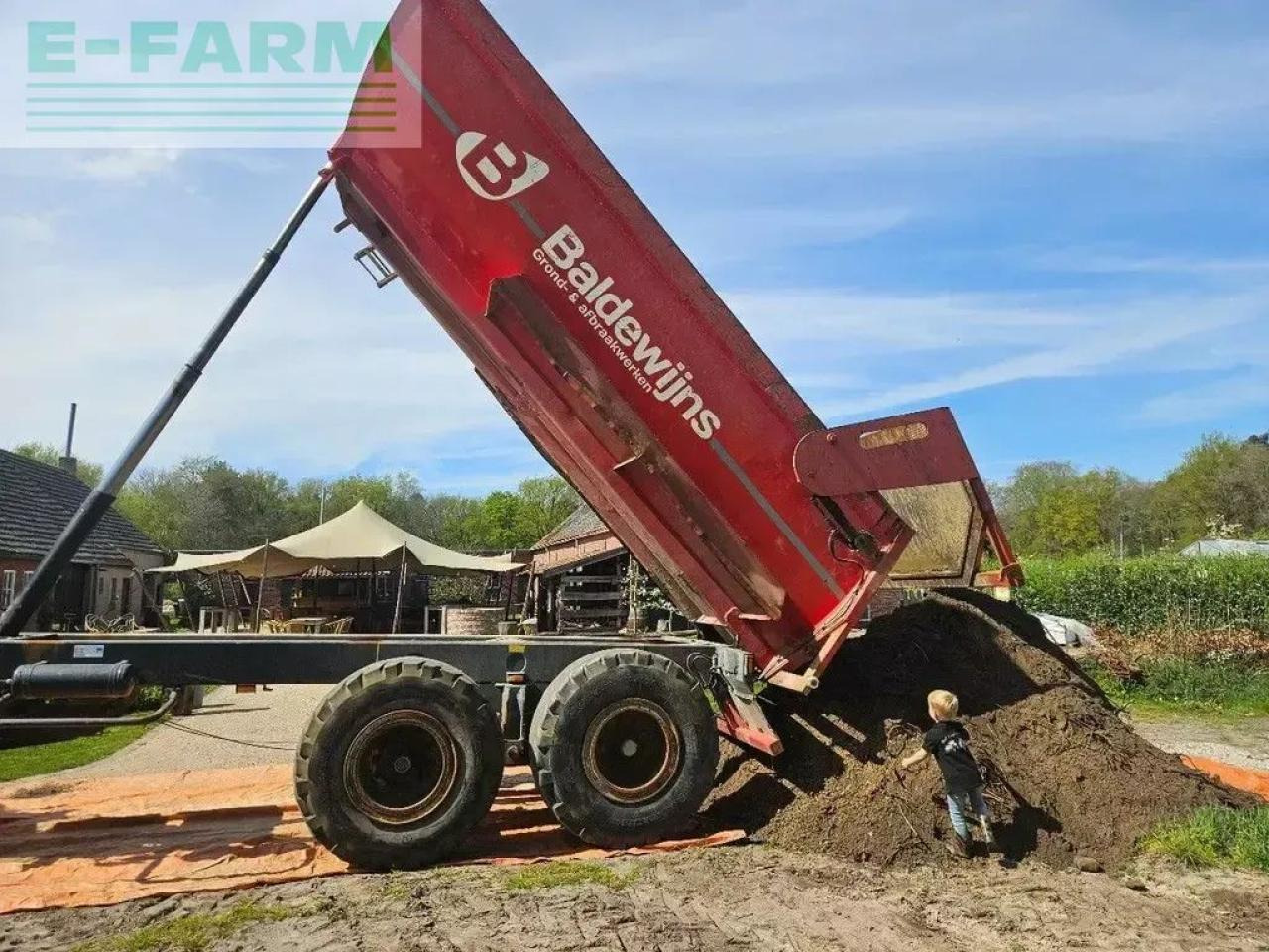 Rekord d23 grondkar kipper dumper zandkipper halfpipe krampe be-papiere - Zemědělský sklápěcí přívěs: obrázek 1 Rekord d23 grondkar kipper dumper zandkipper halfpipe krampe be-papiere - Zemědělský sklápěcí přívěs: obrázek 1