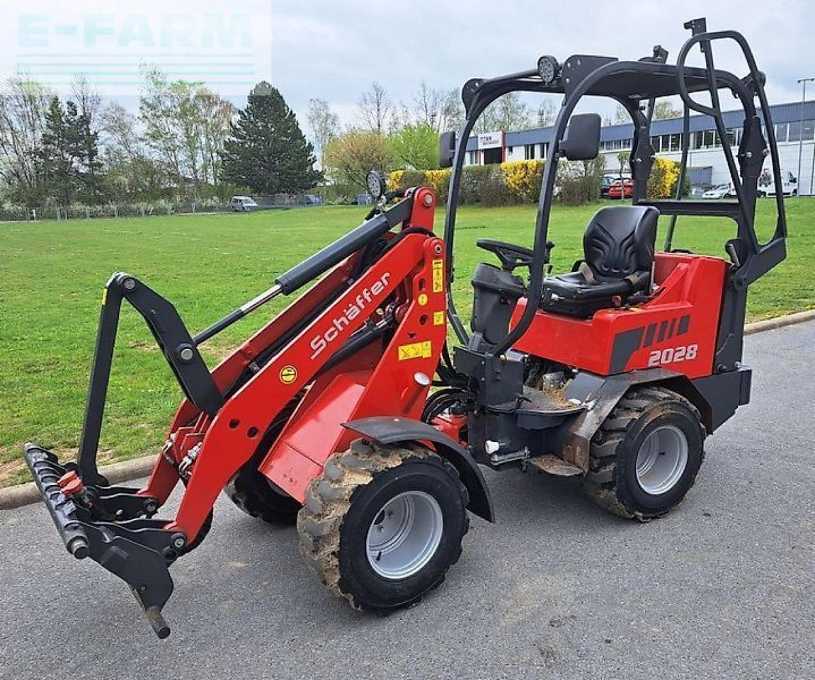 Schäffer 2028-2 - Mini rýpadlo: obrázek 1 Schäffer 2028-2 - Mini rýpadlo: obrázek 1