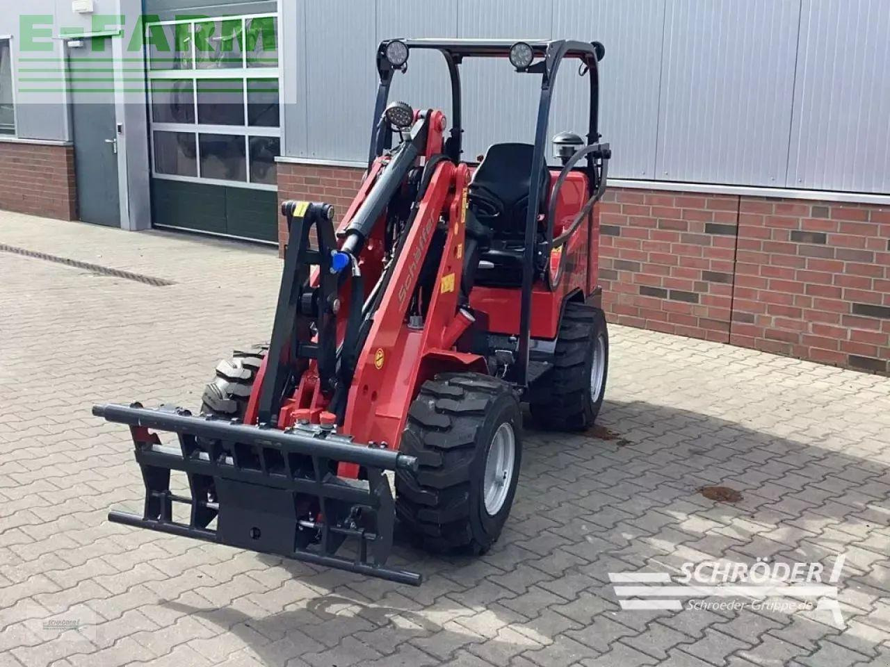 Schäffer 2028 slt - Kolový nakladač: obrázek 1 Schäffer 2028 slt - Kolový nakladač: obrázek 1