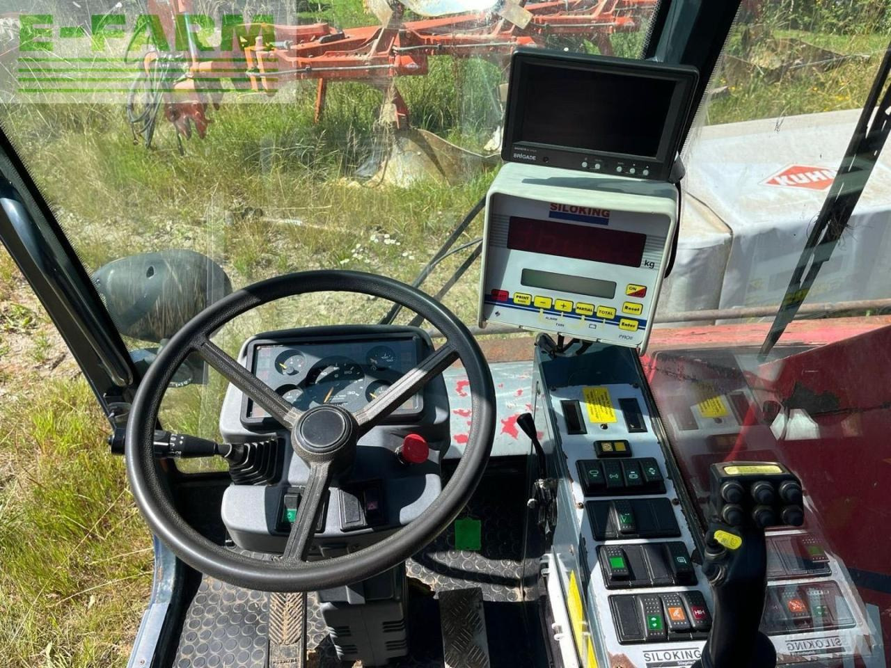 Siloking 16 m³ Selbstfahrer - Zařízení pro chov skotu: obrázek 2 Siloking 16 m³ Selbstfahrer - Zařízení pro chov skotu: obrázek 2