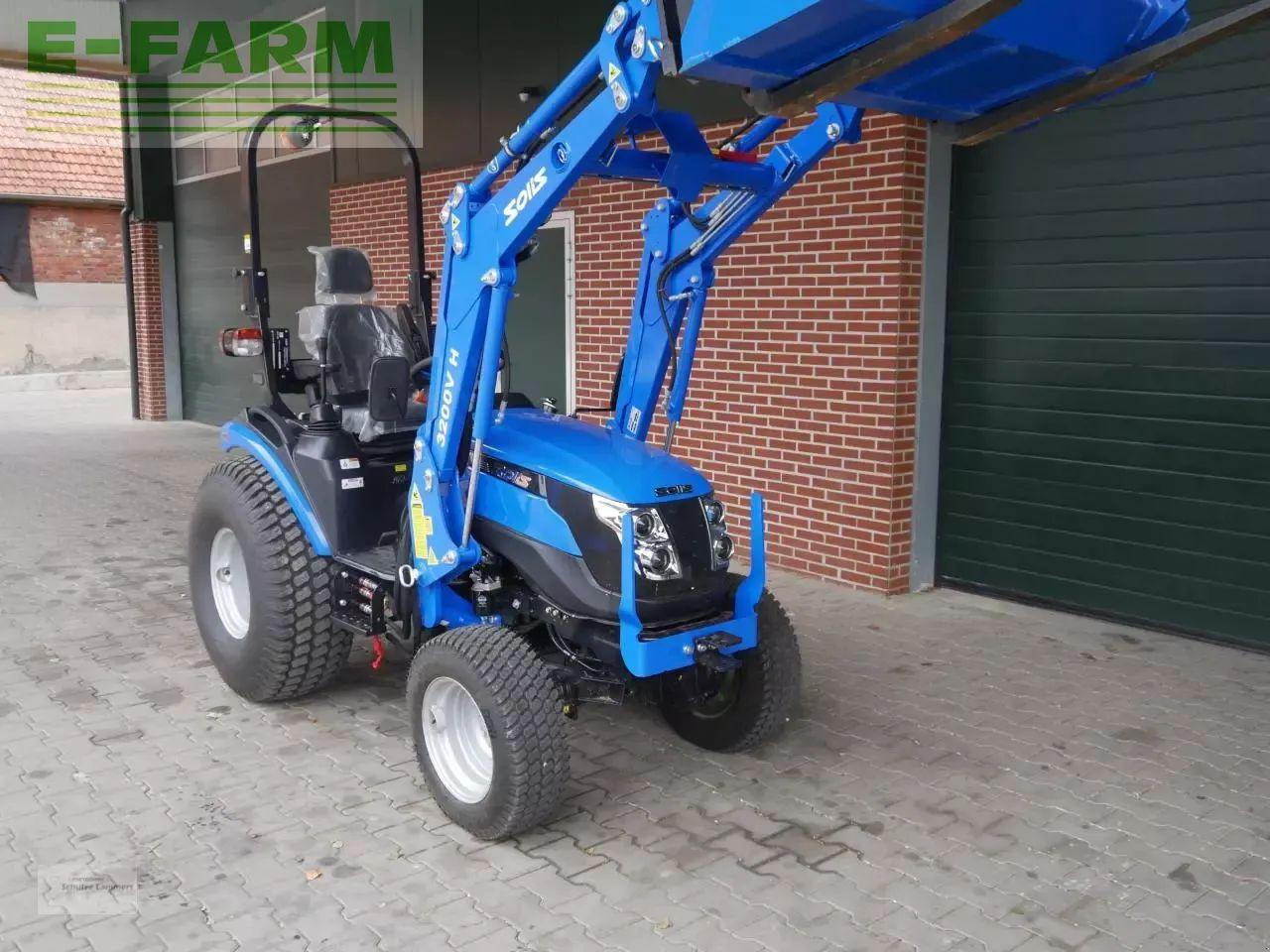 Solis 26 hst + frontlader - Traktor: obrázek 3 Solis 26 hst + frontlader - Traktor: obrázek 3