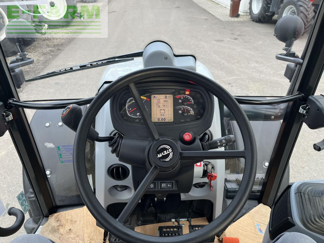 Steyr 4055 kompakt s (stage v) S - Traktor: obrázek 2 Steyr 4055 kompakt s (stage v) S - Traktor: obrázek 2