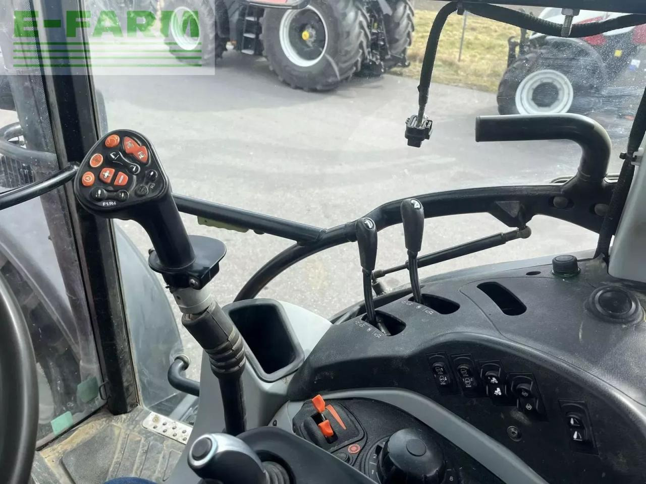 Traktor Steyr 4105 multi profi: obrázek 8