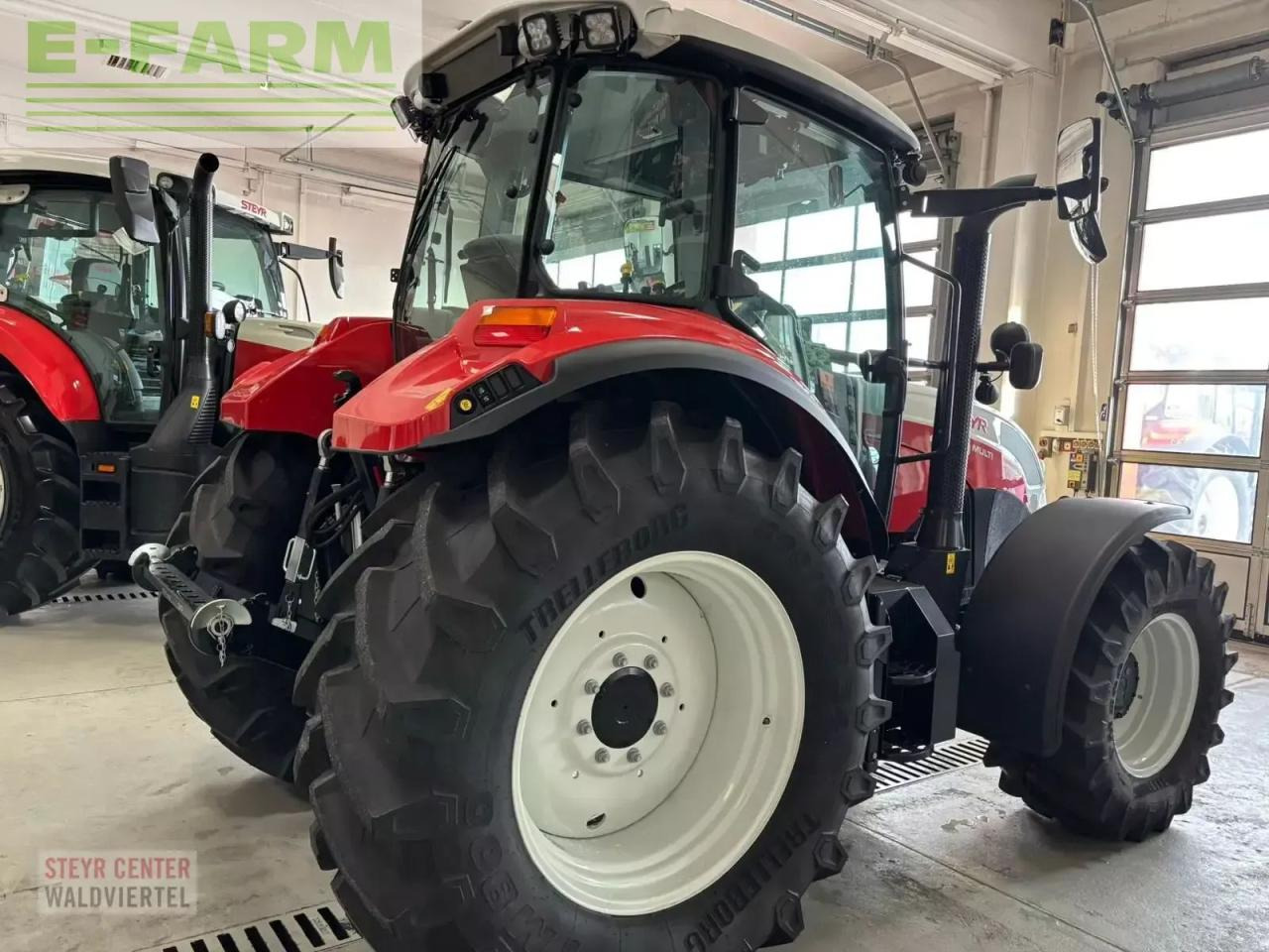 Steyr 4120 multi (stage v) - Traktor: obrázek 2 Steyr 4120 multi (stage v) - Traktor: obrázek 2