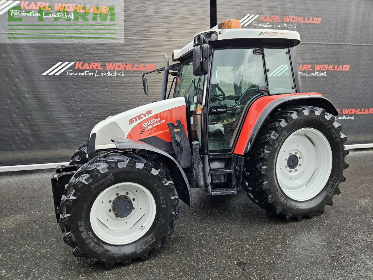 Traktor Steyr 9100 m: obrázek 12 Traktor Steyr 9100 m: obrázek 12