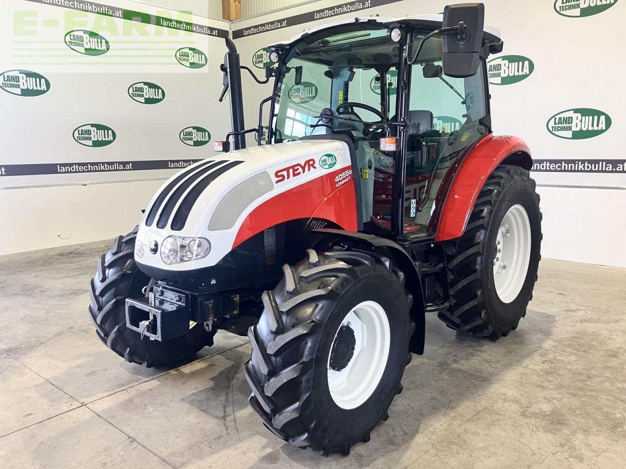 Steyr kompakt 4055 s komfort S - Traktor: obrázek 1 Steyr kompakt 4055 s komfort S - Traktor: obrázek 1