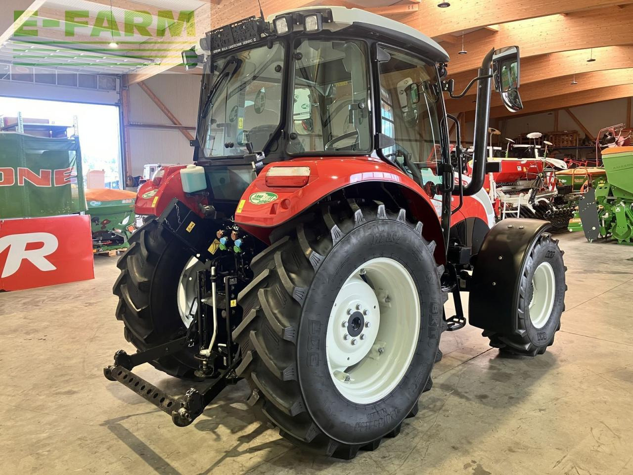 Steyr kompakt 4055 s komfort S - Traktor: obrázek 3 Steyr kompakt 4055 s komfort S - Traktor: obrázek 3