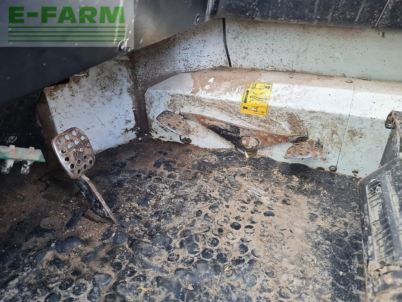 Storti greyhound 20 m3 horizontaal zelfrijder - Zařízení pro chov skotu: obrázek 5 Storti greyhound 20 m3 horizontaal zelfrijder - Zařízení pro chov skotu: obrázek 5