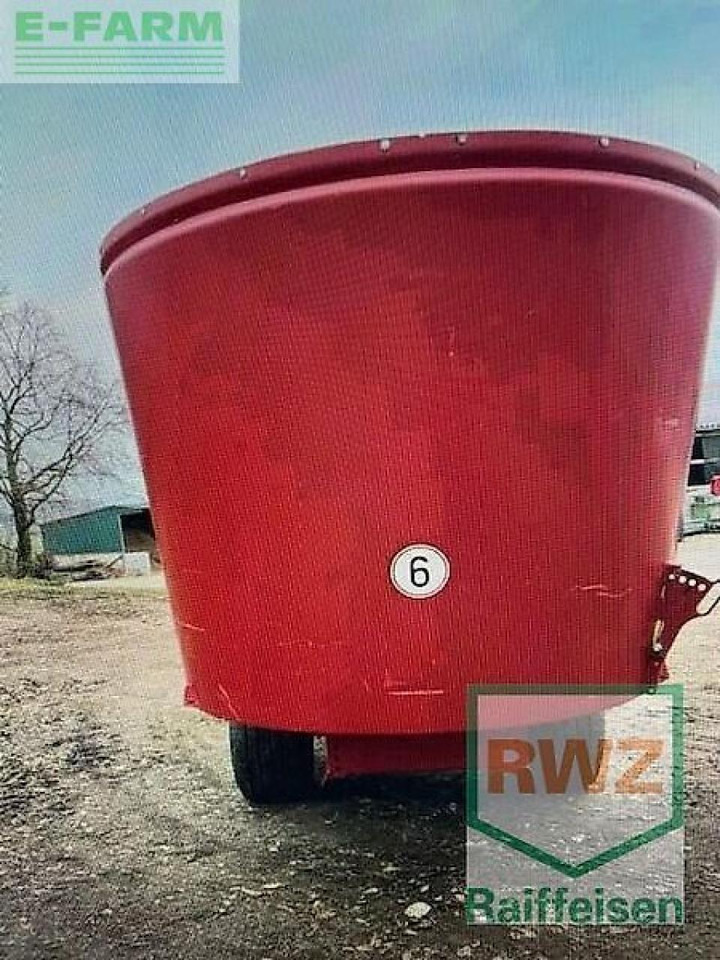 Strautmann verti-mix 2401 - Zařízení pro chov skotu: obrázek 5 Strautmann verti-mix 2401 - Zařízení pro chov skotu: obrázek 5