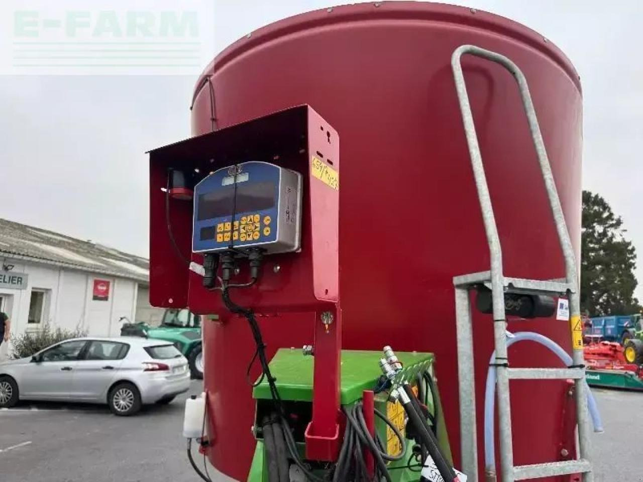 Strautmann vertimix 1651 - Zařízení pro chov skotu: obrázek 4 Strautmann vertimix 1651 - Zařízení pro chov skotu: obrázek 4