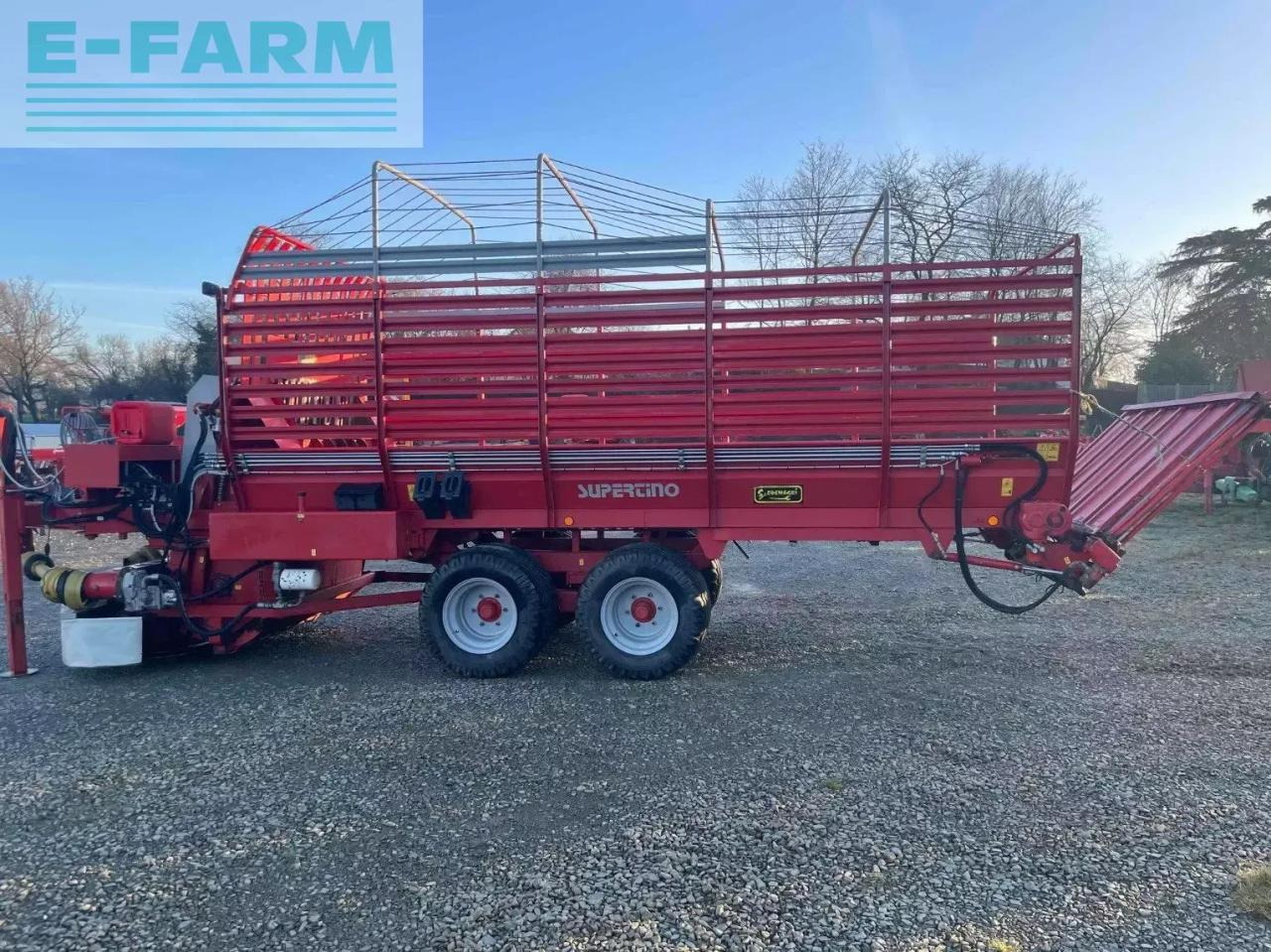 Supertino ca702s . - Technika na siláž: obrázek 3 Supertino ca702s . - Technika na siláž: obrázek 3
