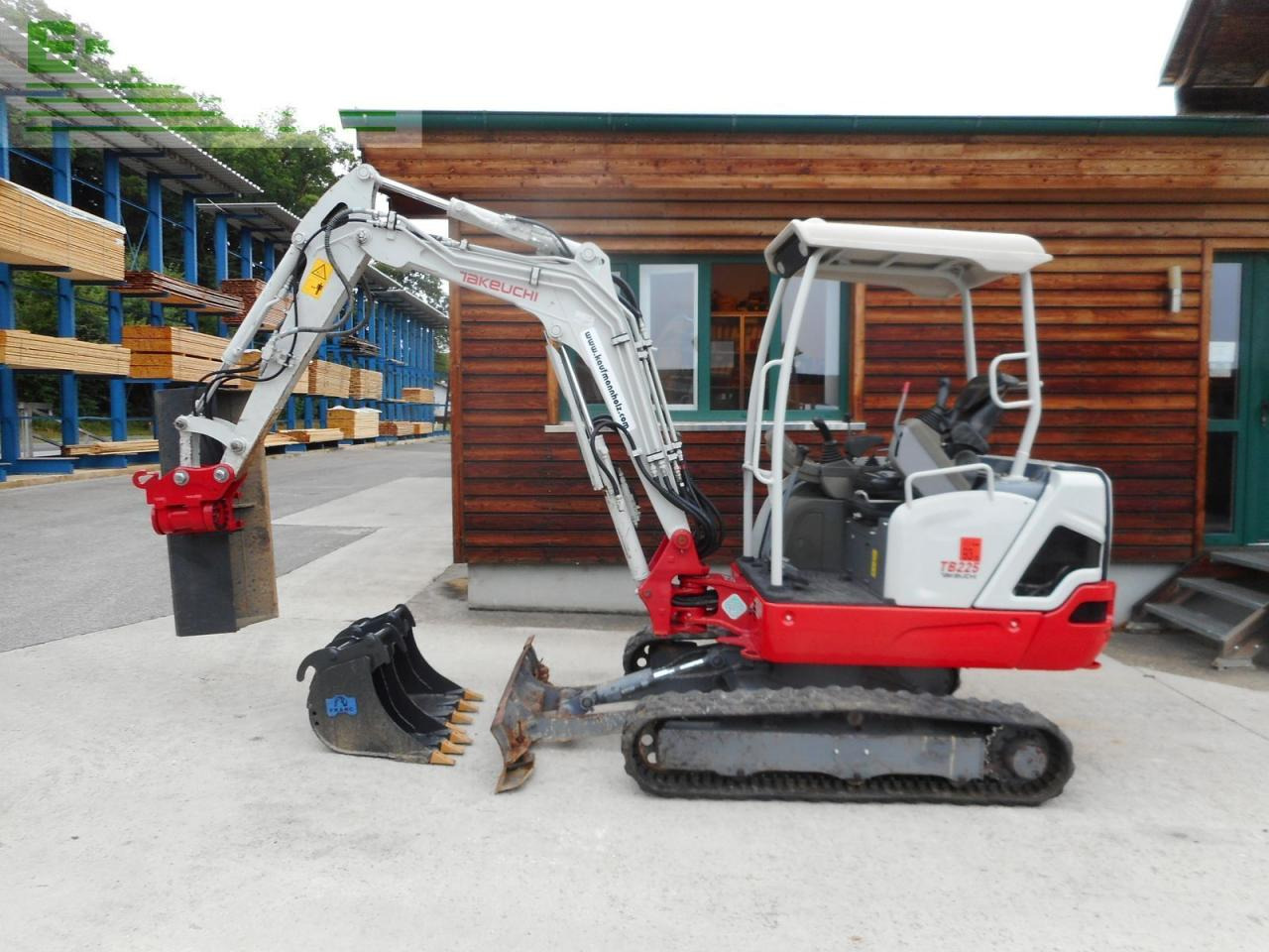 Takeuchi tb 225 mit powertilt + 3 löffel ( service neu ) - Mini rýpadlo: obrázek 1 Takeuchi tb 225 mit powertilt + 3 löffel ( service neu ) - Mini rýpadlo: obrázek 1