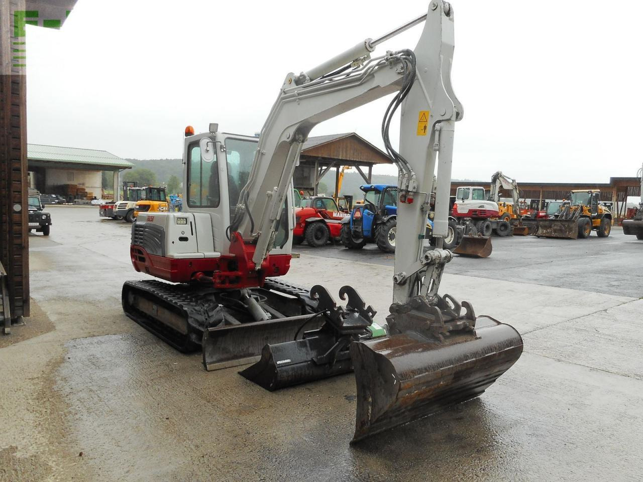 Takeuchi tb 250 ( 4.965kg ) hydr. sw + 2 löffel + alle le - Pásové rýpadlo: obrázek 4 Takeuchi tb 250 ( 4.965kg ) hydr. sw + 2 löffel + alle le - Pásové rýpadlo: obrázek 4