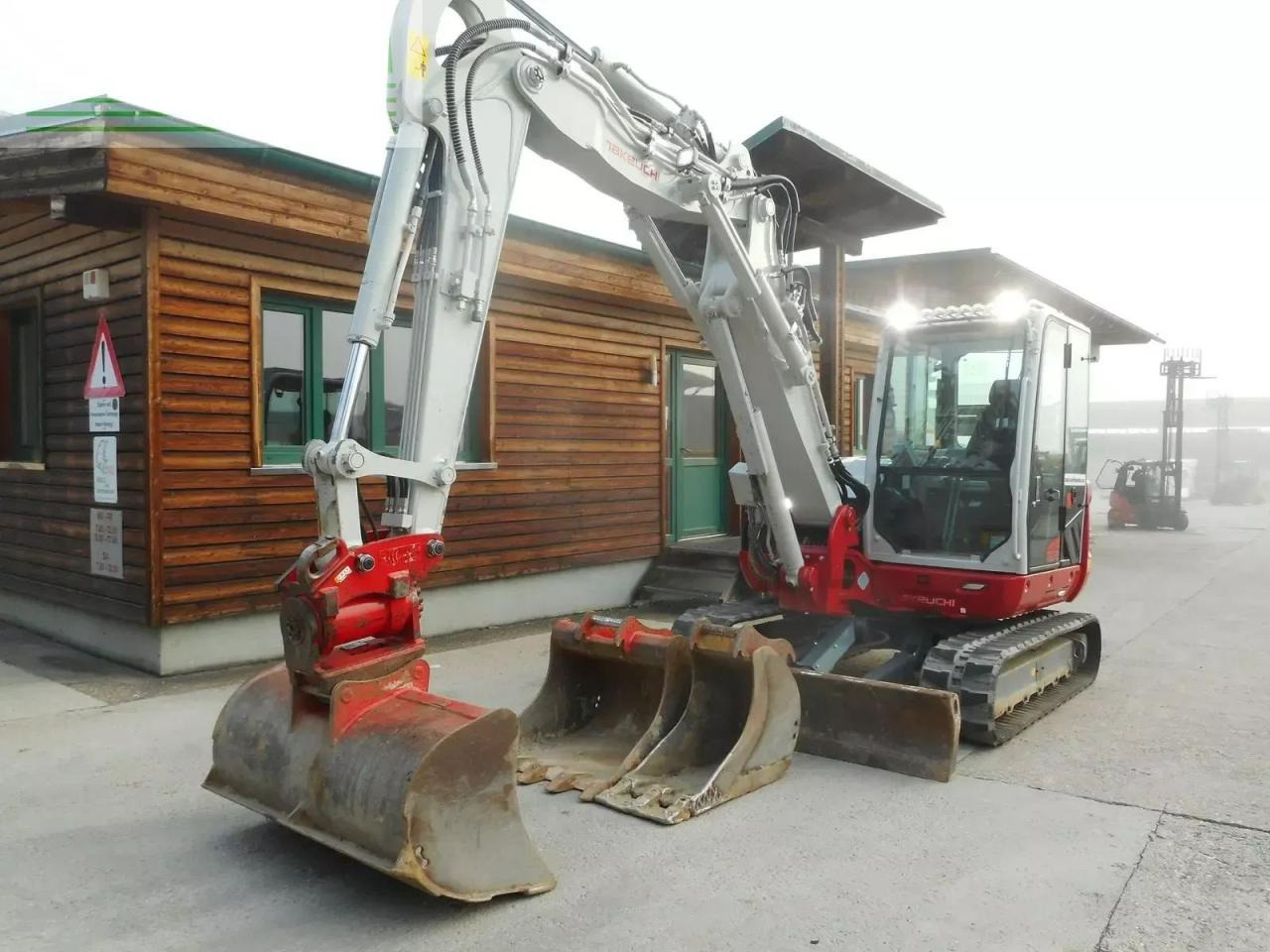 Takeuchi tb 370 ( 6.710kg ) vollausstattung und neuzusta - Mini rýpadlo: obrázek 2 Takeuchi tb 370 ( 6.710kg ) vollausstattung und neuzusta - Mini rýpadlo: obrázek 2