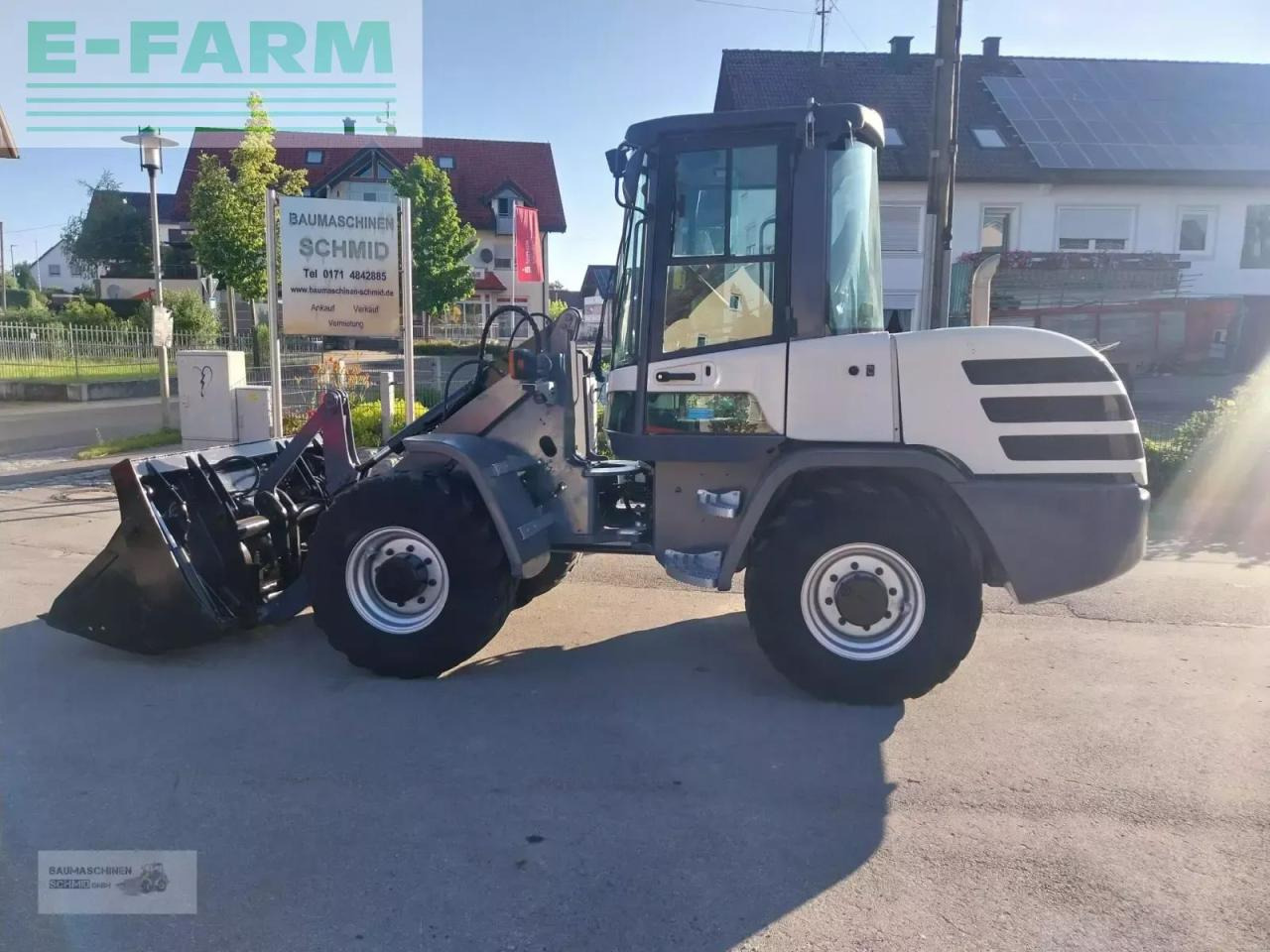 Terex tl 80 - Mini rýpadlo: obrázek 1 Terex tl 80 - Mini rýpadlo: obrázek 1