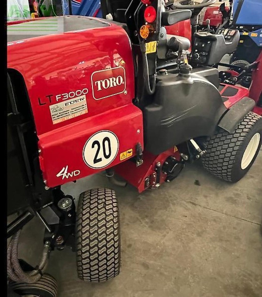 Toro lt-f 3000 - Žací stroj: obrázek 3 Toro lt-f 3000 - Žací stroj: obrázek 3