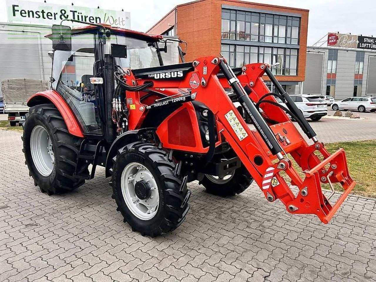 Ursus c-380 - Traktor: obrázek 3 Ursus c-380 - Traktor: obrázek 3
