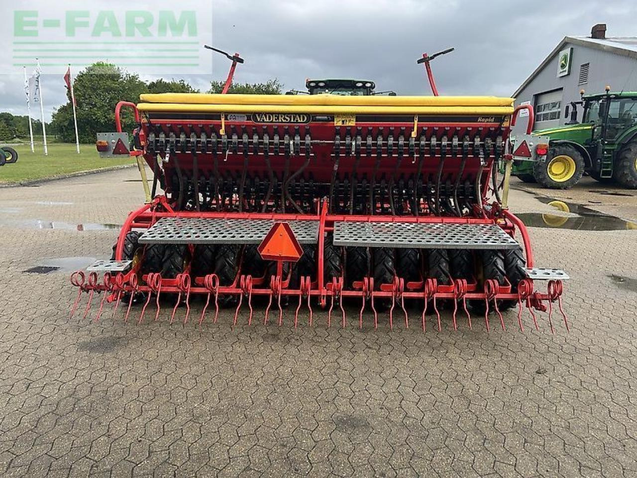 Väderstad rapid 400c - Secí stroj: obrázek 2 Väderstad rapid 400c - Secí stroj: obrázek 2