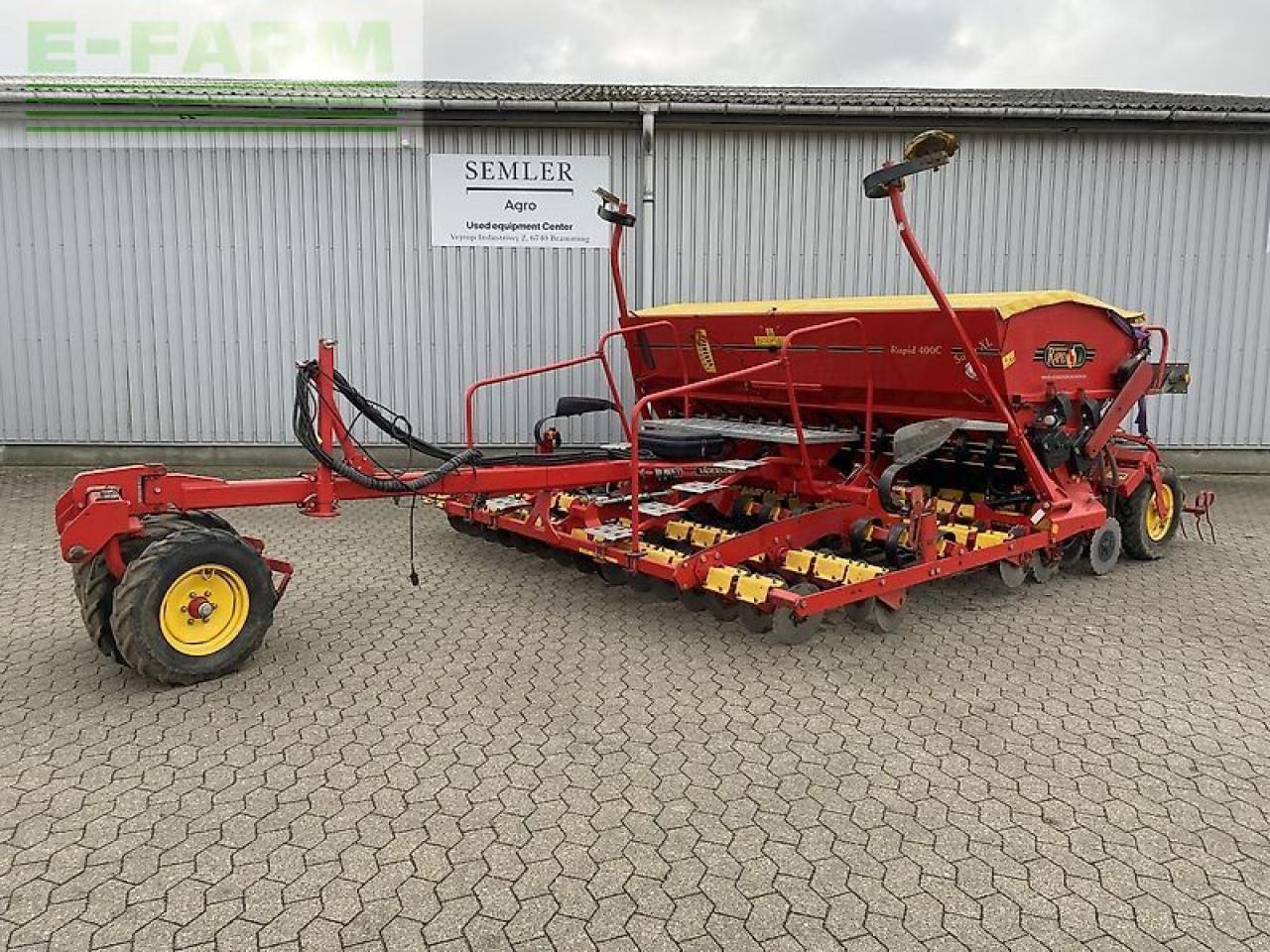 Väderstad rapid 400c - Secí stroj: obrázek 1 Väderstad rapid 400c - Secí stroj: obrázek 1