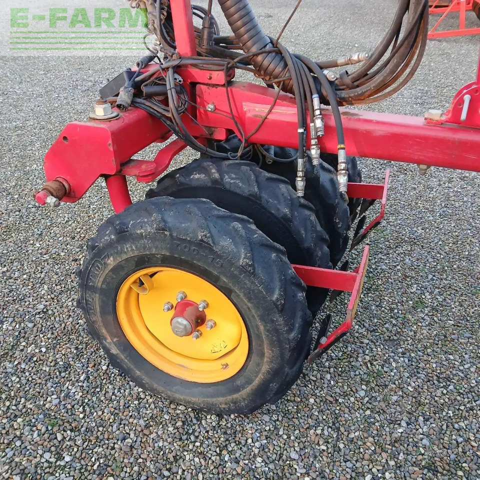 Väderstad rapid rda 400s - Přesný secí stroj: obrázek 5 Väderstad rapid rda 400s - Přesný secí stroj: obrázek 5