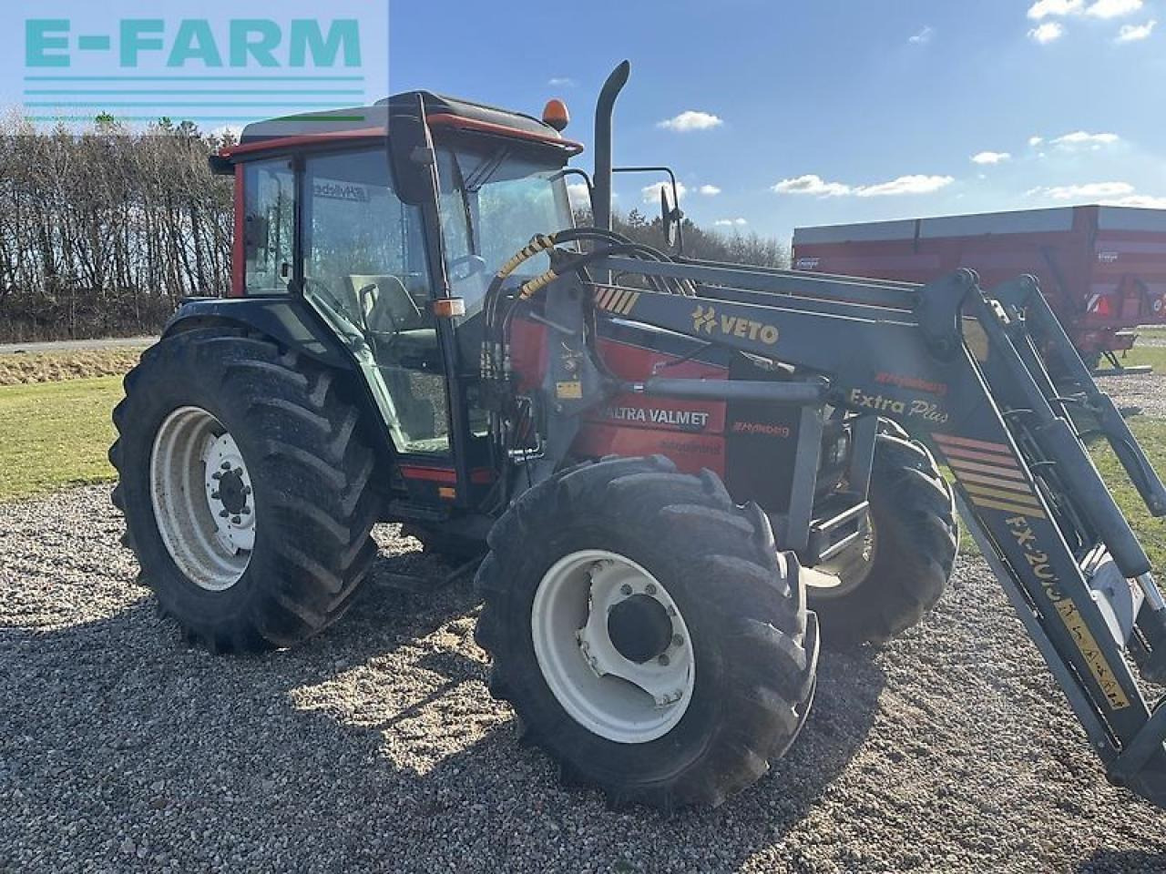 Valmet 900 - Traktor: obrázek 4 Valmet 900 - Traktor: obrázek 4
