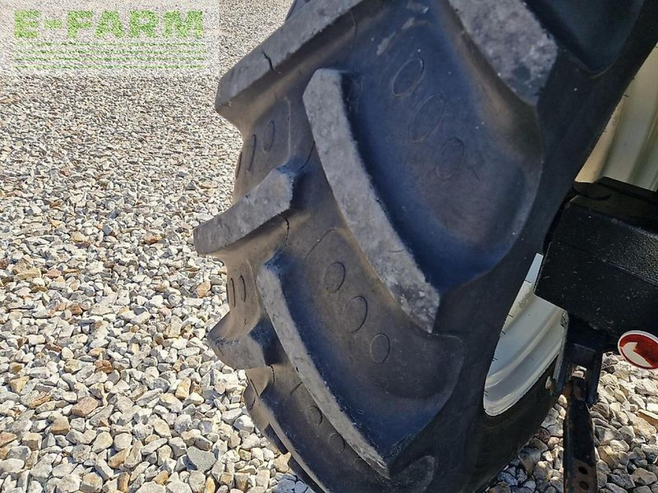 Traktor Valtra 8050 hitech HiTech: obrázek 16