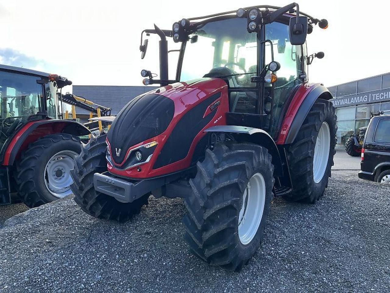 Valtra a 75 - Traktor: obrázek 3 Valtra a 75 - Traktor: obrázek 3