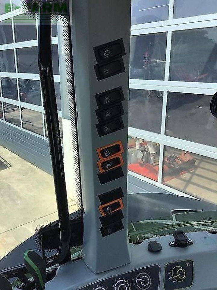 Traktor Valtra a115 mh4: obrázek 12