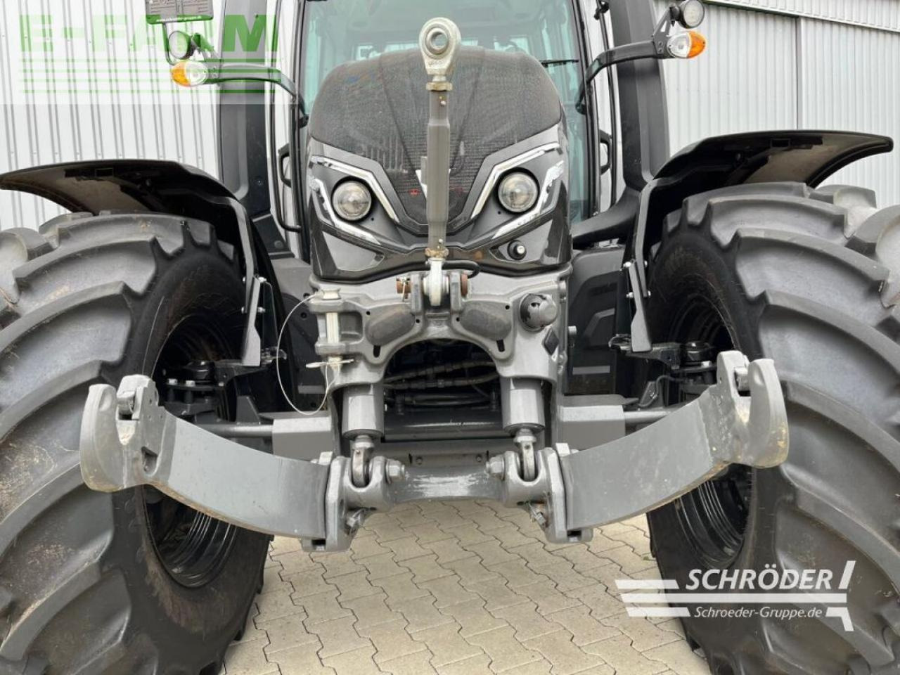 Valtra g 135 a - Traktor: obrázek 4 Valtra g 135 a - Traktor: obrázek 4