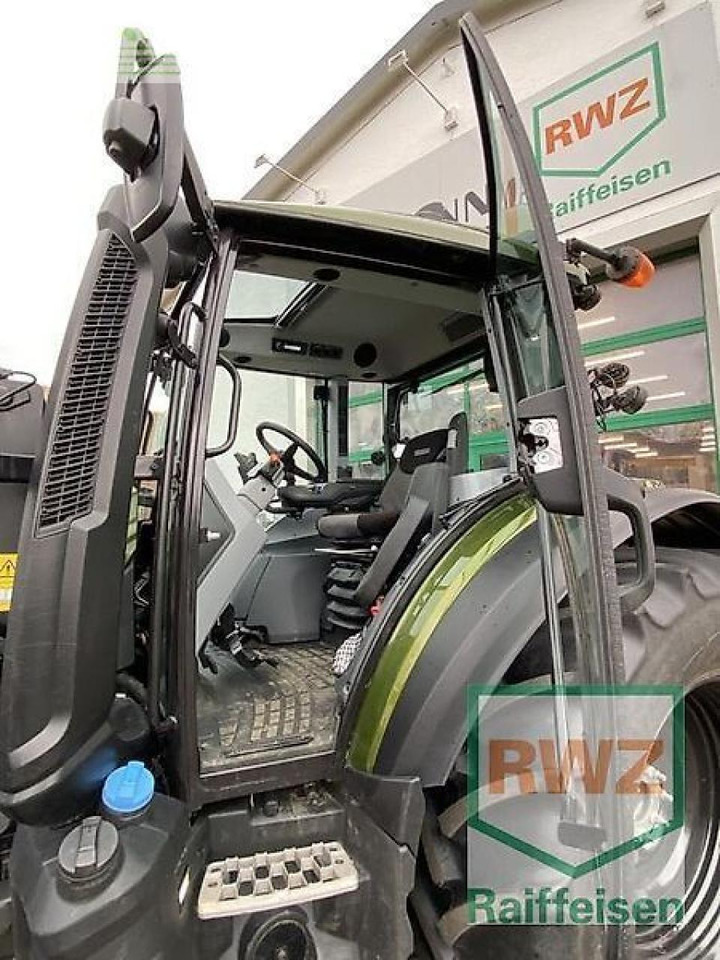 Traktor Valtra g135 v schlepper: obrázek 8