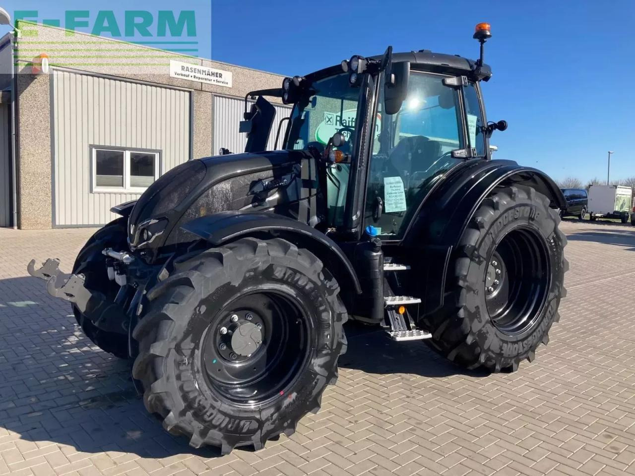 Valtra n 155ea - Traktor: obrázek 2 Valtra n 155ea - Traktor: obrázek 2
