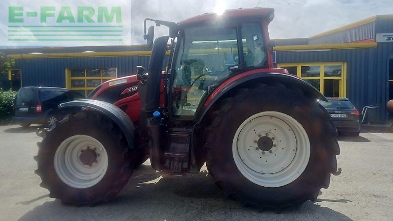 Valtra n174 - Traktor: obrázek 2 Valtra n174 - Traktor: obrázek 2