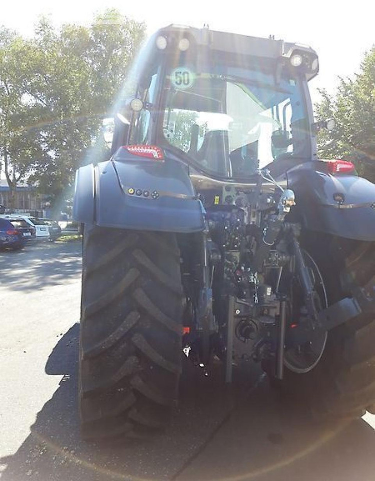 Valtra q265 - Traktor: obrázek 5 Valtra q265 - Traktor: obrázek 5